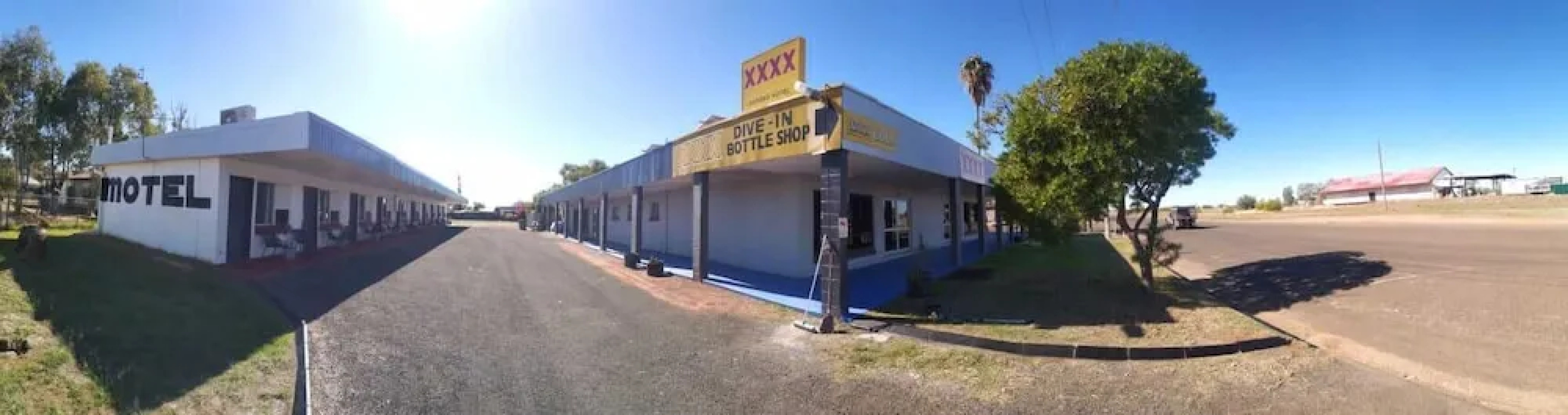 The Oxford Hotel Motel