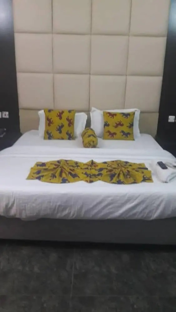 Transtell Suites & Apartments