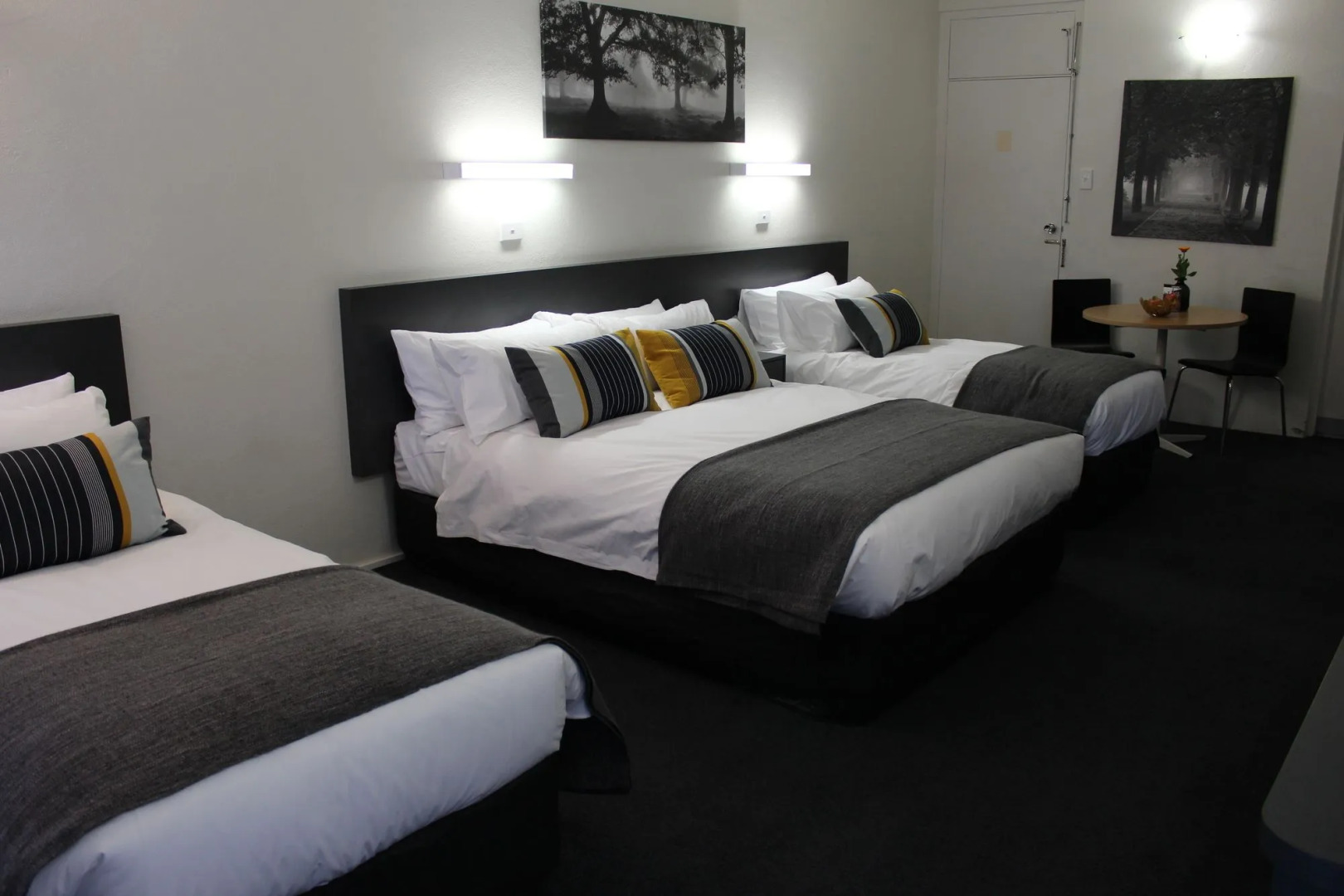 The Oriana Orange - Retro Hotel & Resort