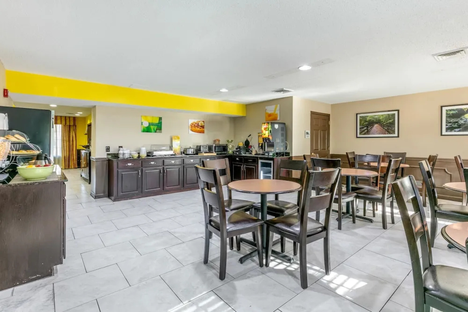 Quality Inn Johnson City