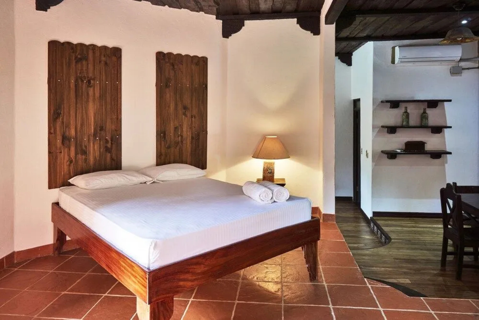 Paradise Beach Lodge