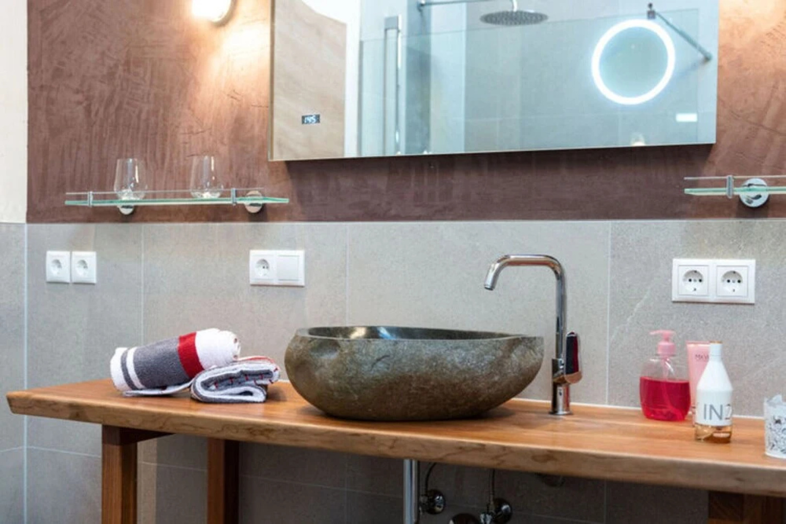 No. 2 - Country House Geierstanger