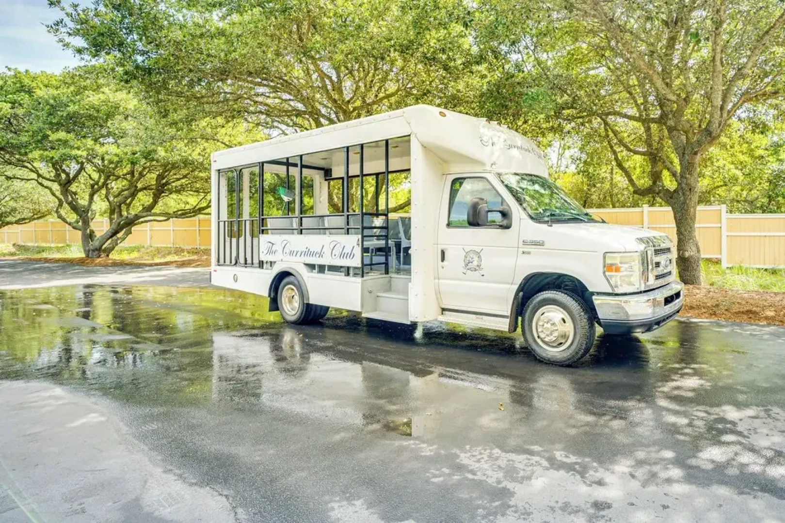 Spacious Outer Banks Home - Golf & Beach Access!