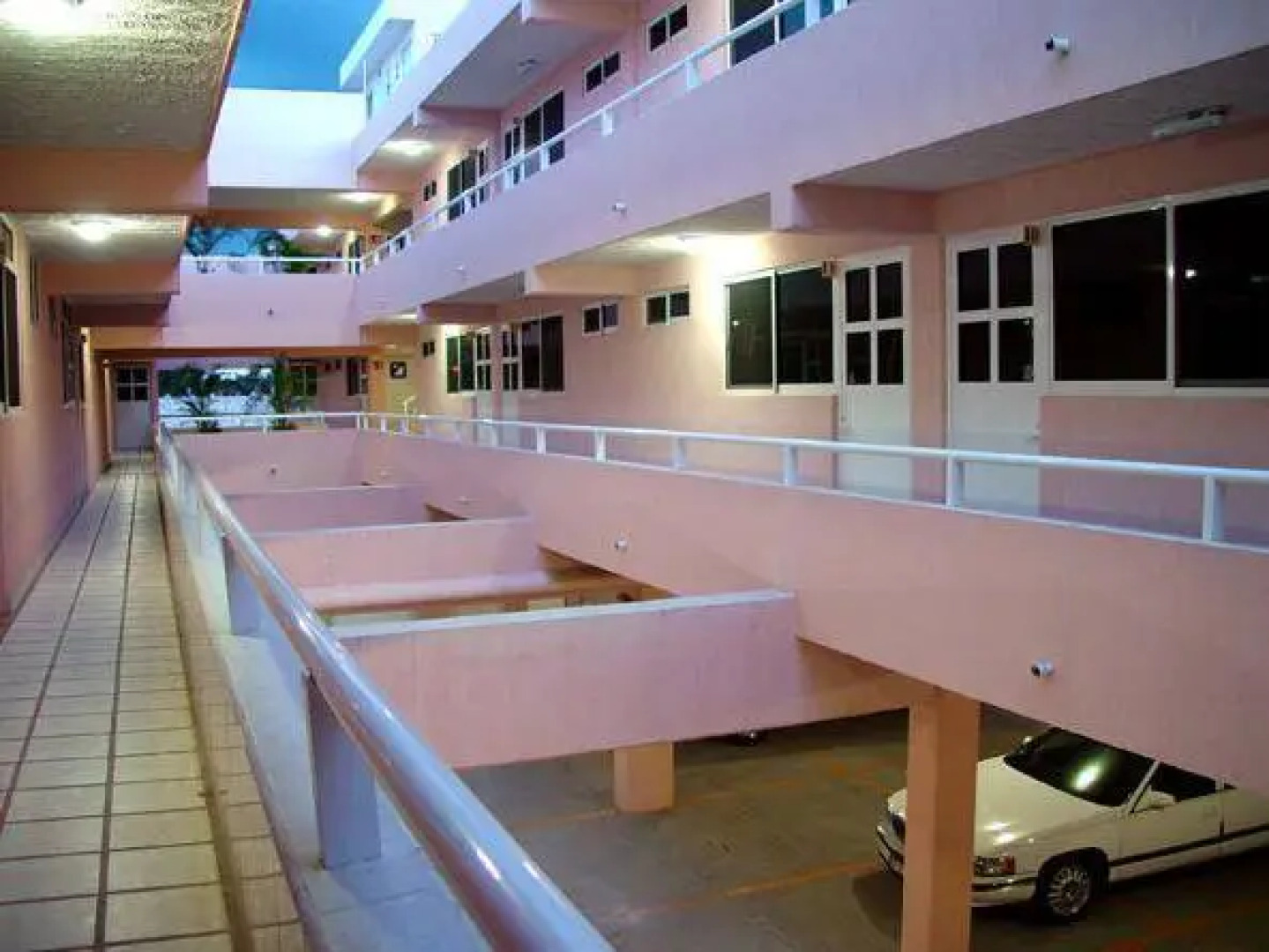 Capital O Hotel Suites Andrade