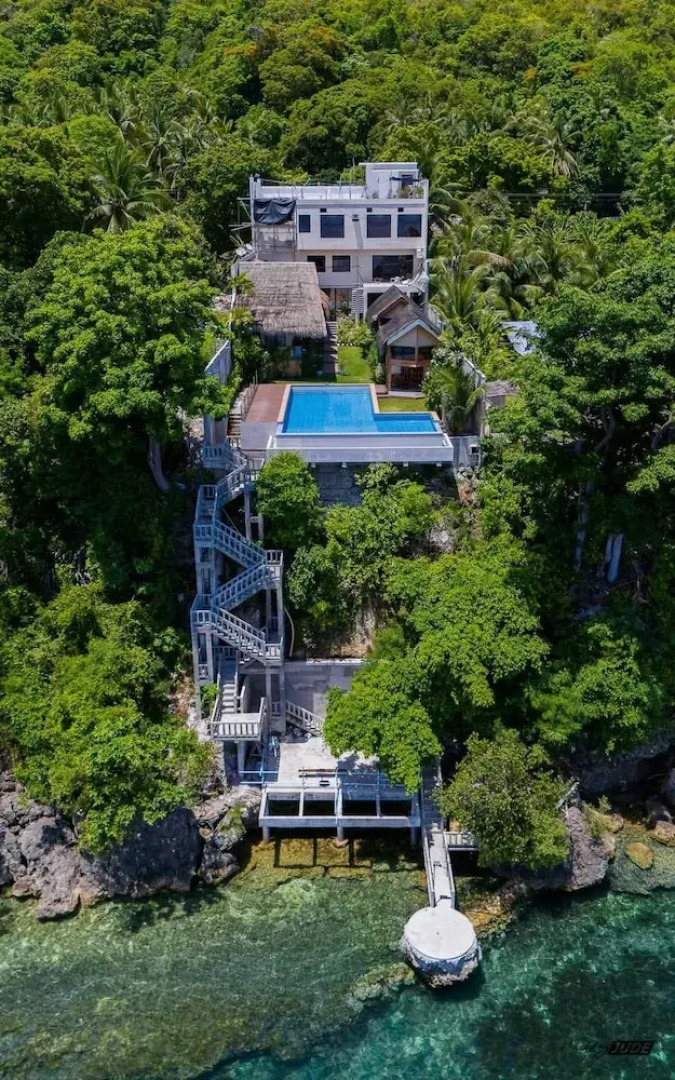 The CLiffhouse Samboan