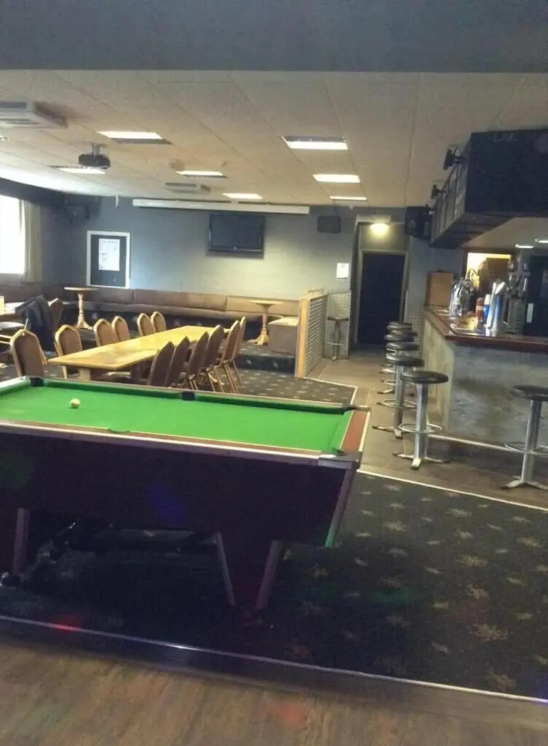 The Bear on the Square