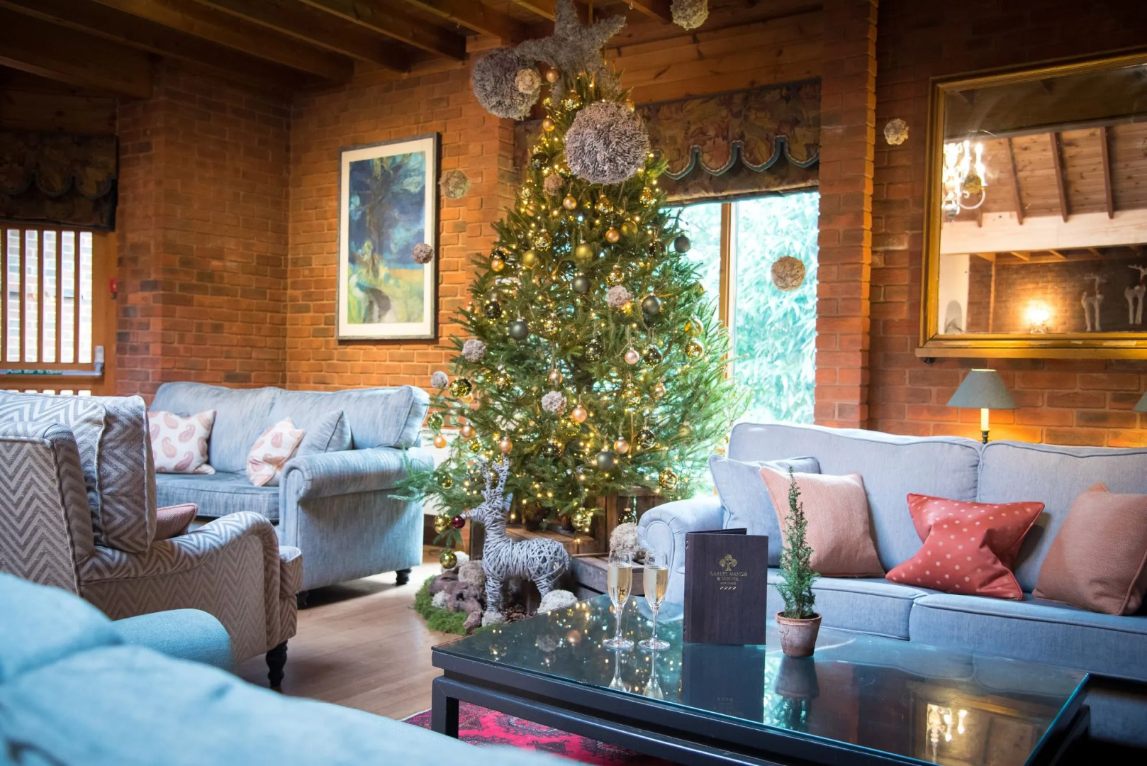 Careys Manor & Senspa