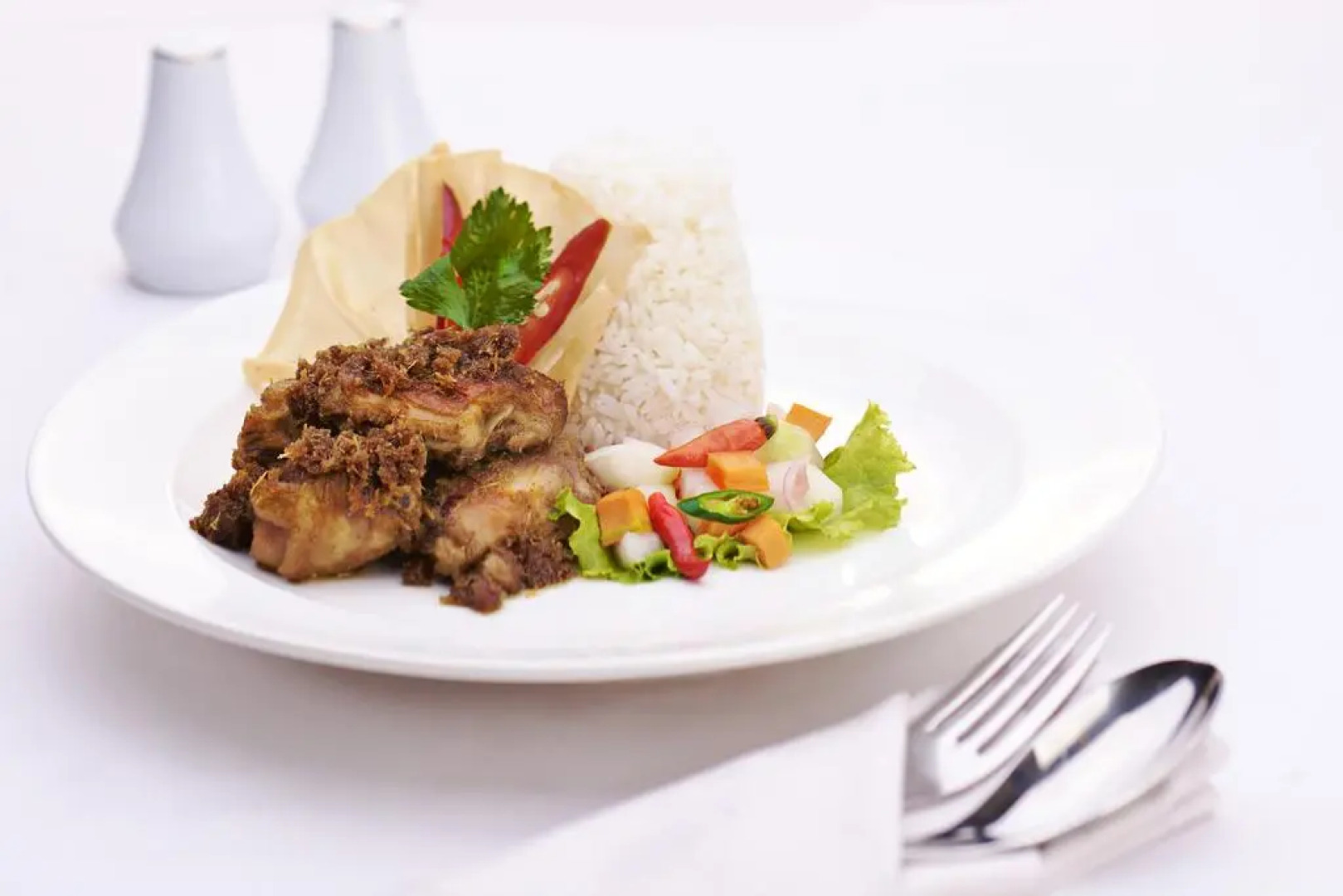 Singgasana Hotel Makassar