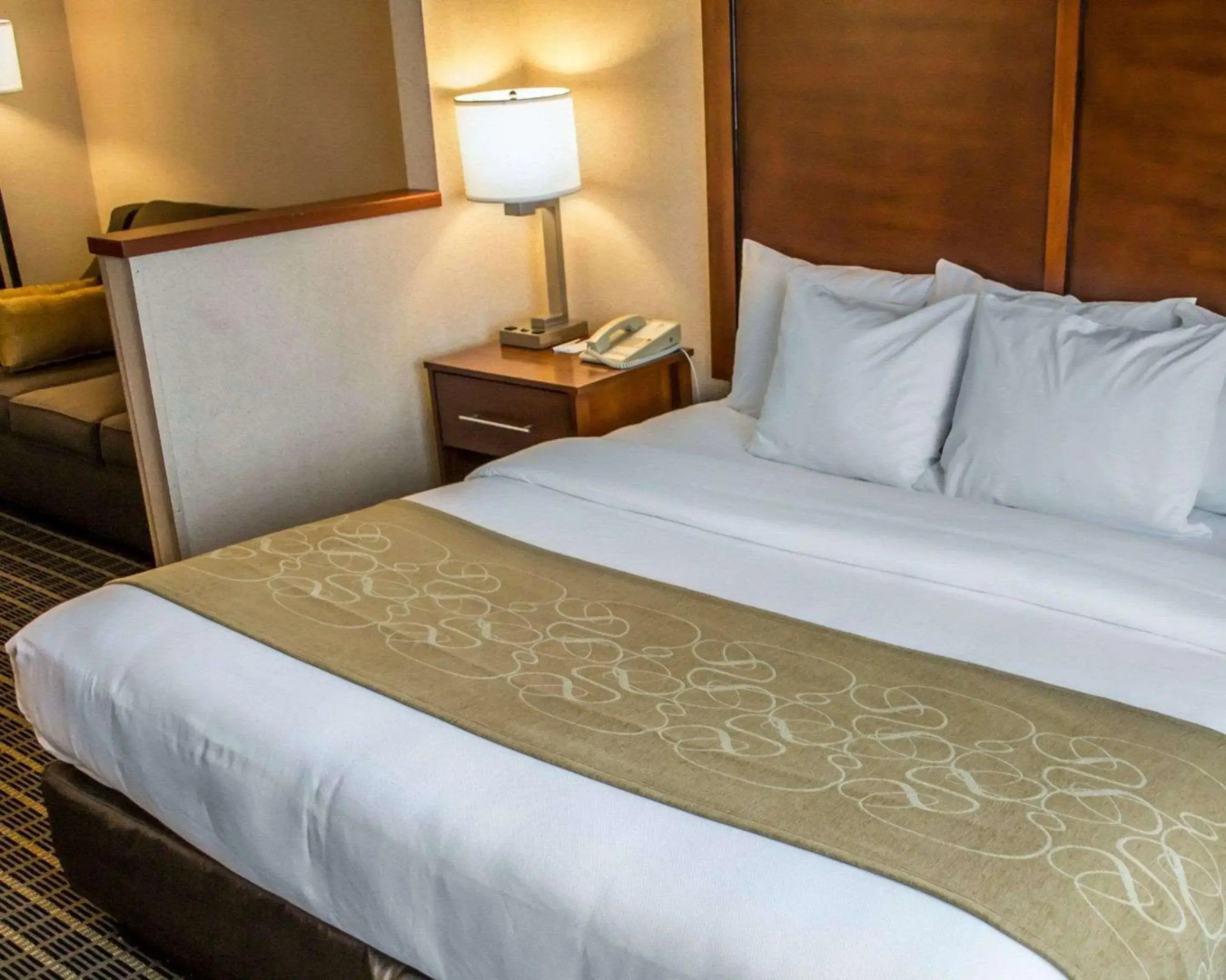 Comfort Suites Portland Southwest