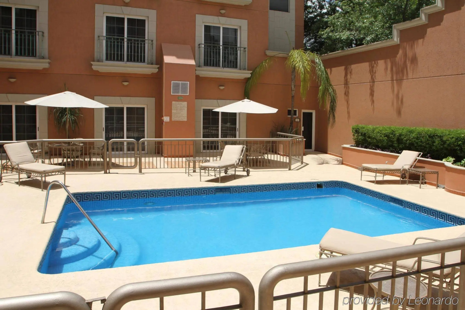 Holiday Inn Express Monterrey Galerias by IHG