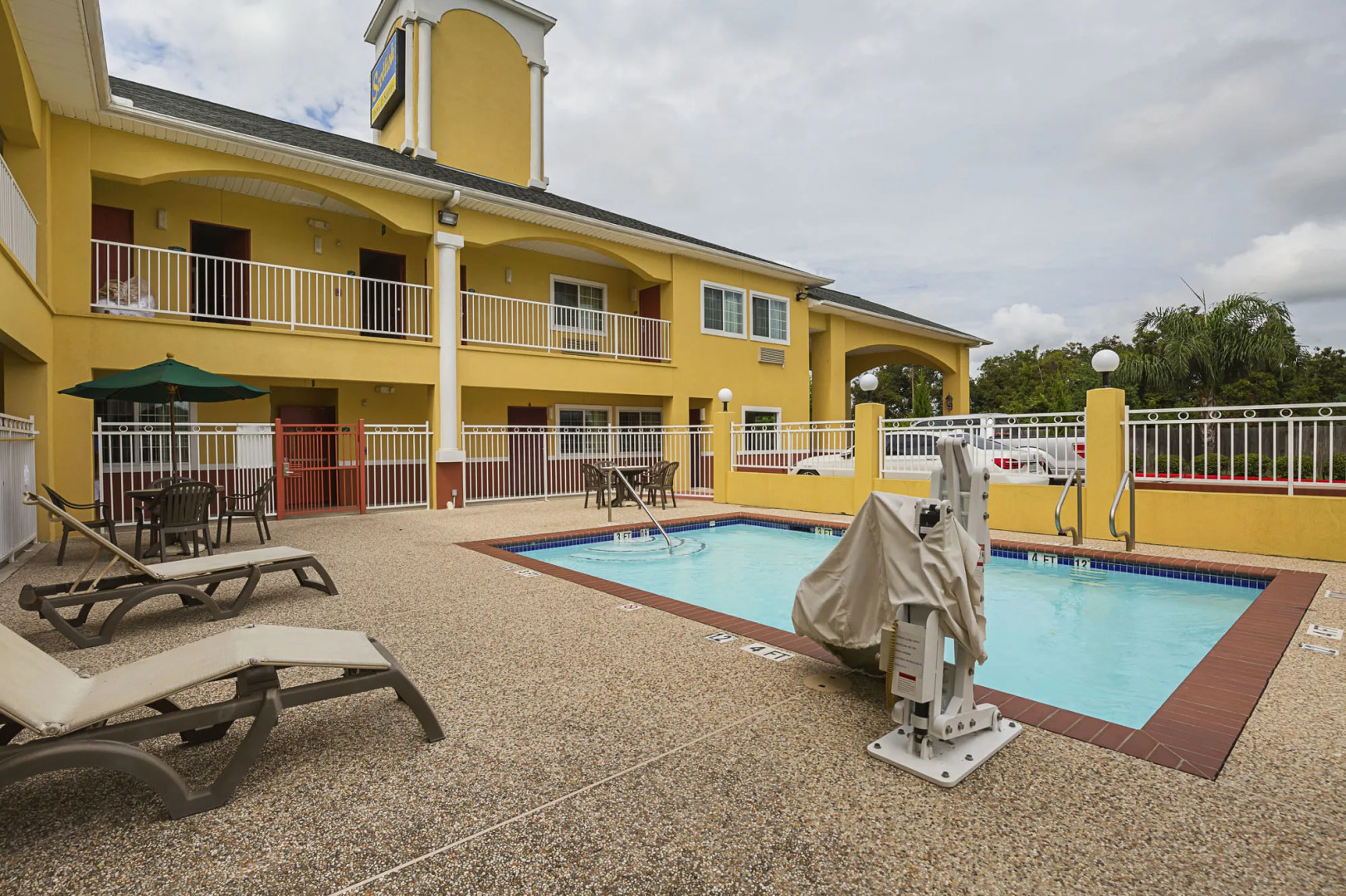 Scottish Inn and Suites Extended Stay Baytown