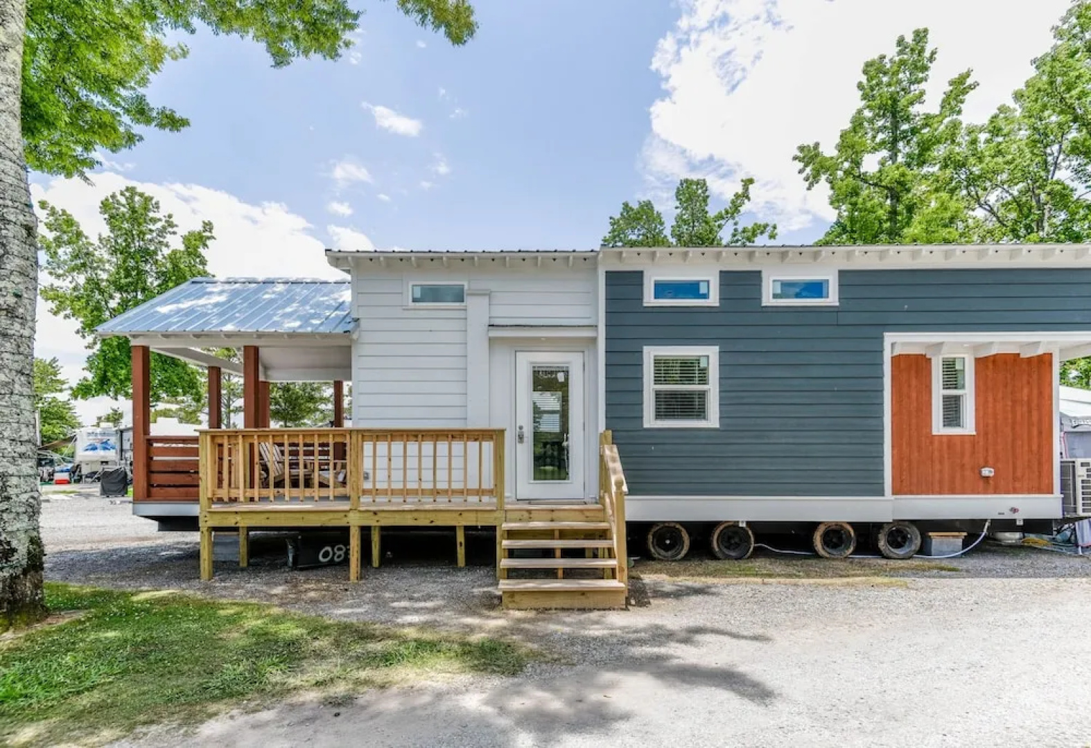 Sunrise At River Rocks Landing With 3 Pools 1 Bedroom Bungalow
