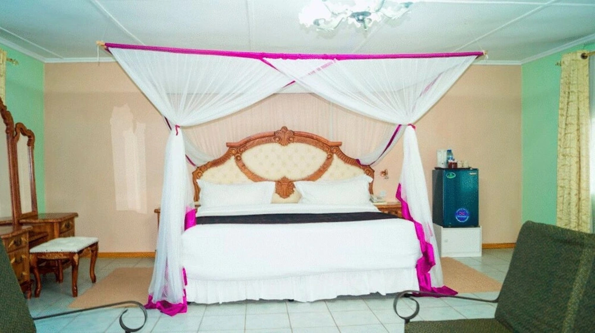 Aninas Executive Lodge