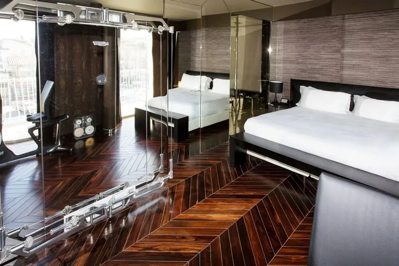 L'H Hotel