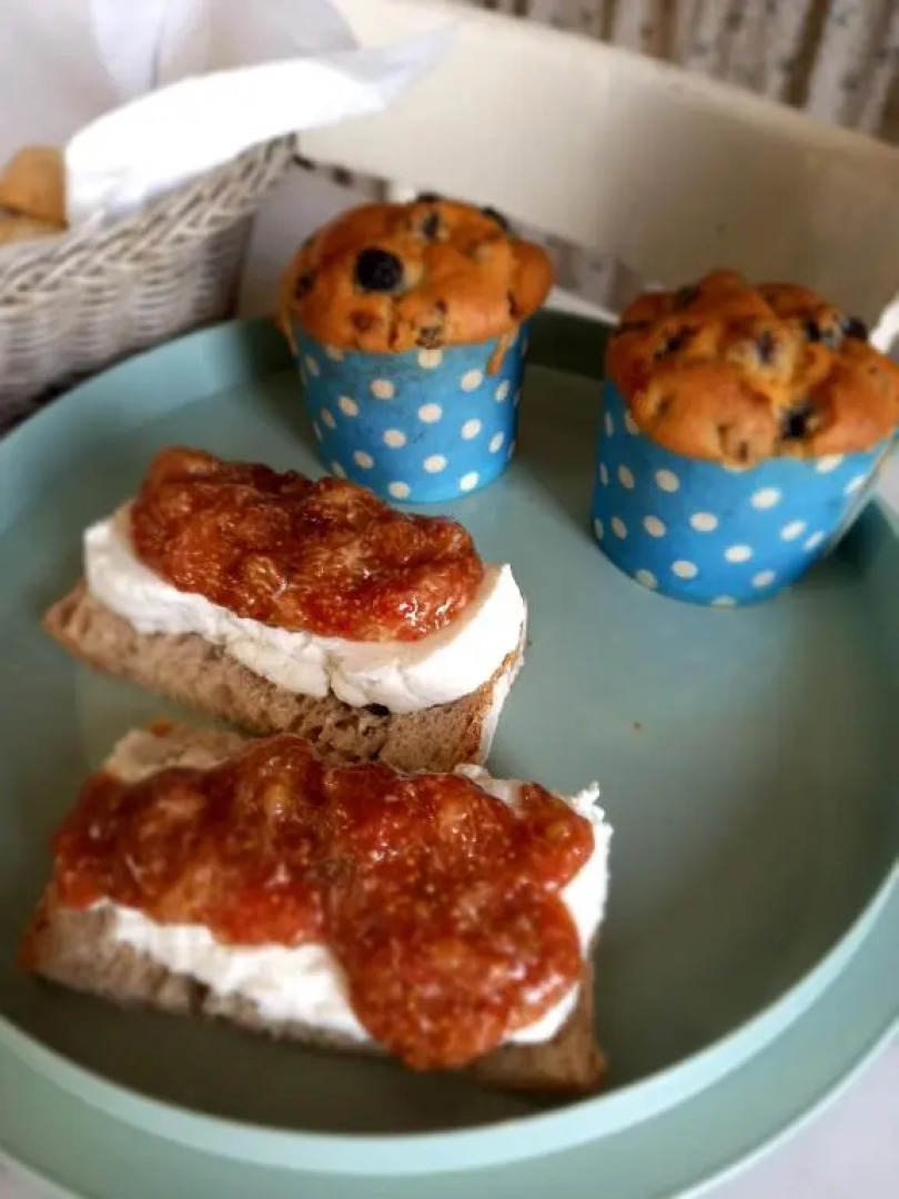La casa dalle finestre blu