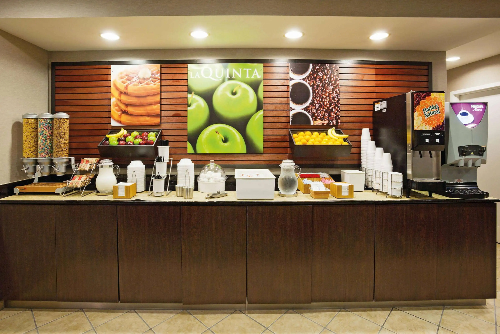 La Quinta Inn by Wyndham Oshkosh