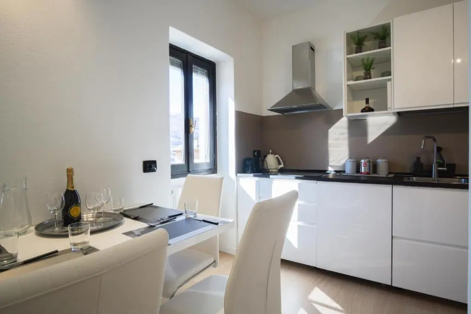 Panoramic Italian Alps Apartment Agape