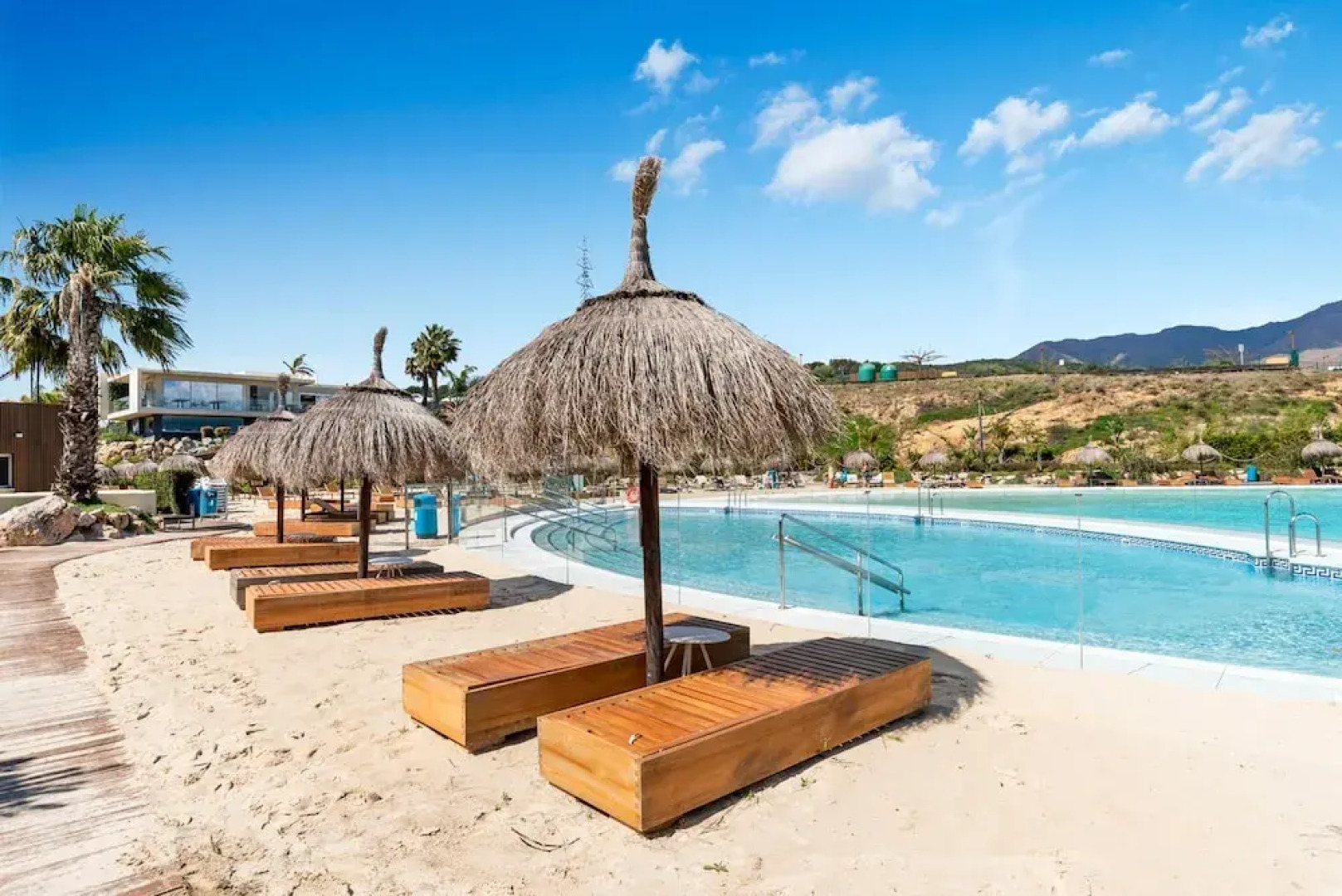 Scenic Apartment in Alcazaba Lagoon Ref M55