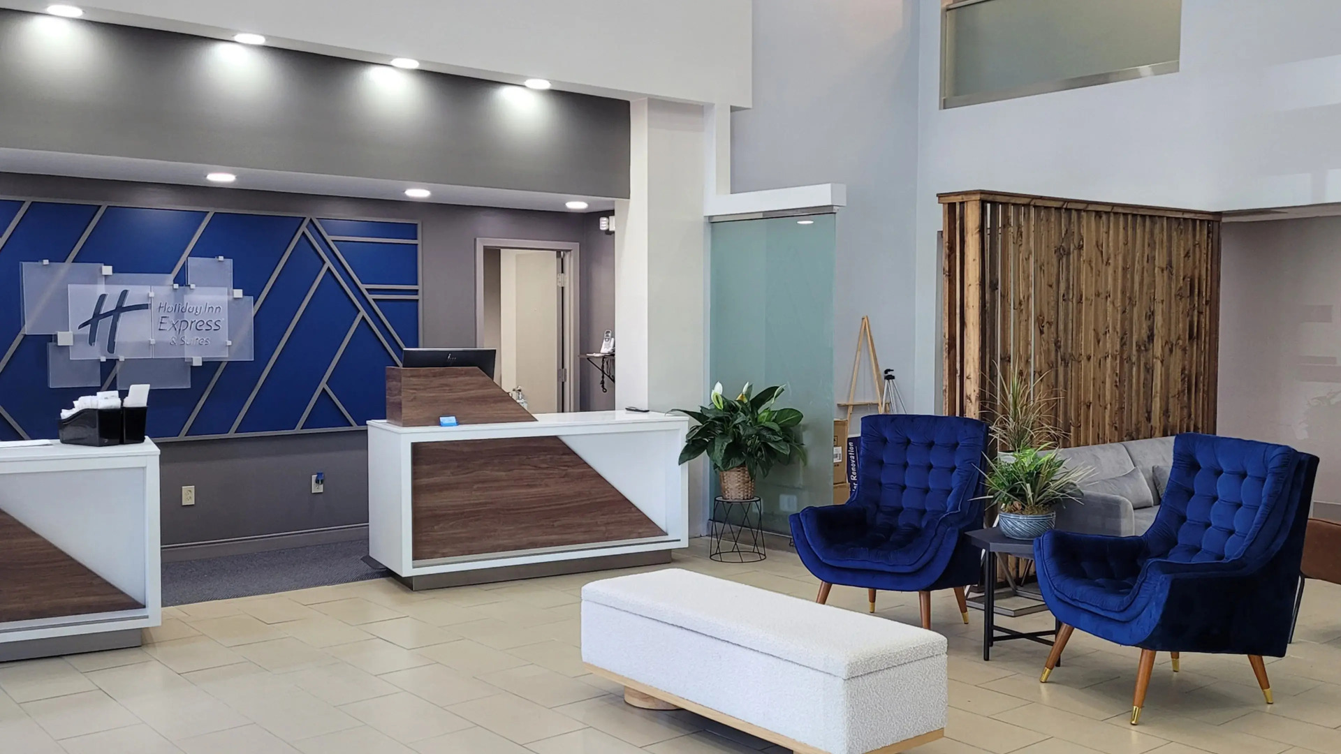 Holiday Inn Exp New Albany by IHG