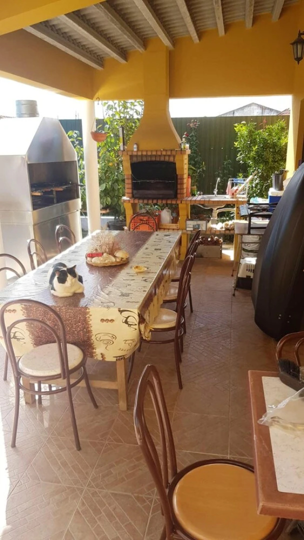 Villa With 2 Bedrooms in Poceirao, With Wonderful Mountain View, Enclosed Garden and Wifi Near the Beach