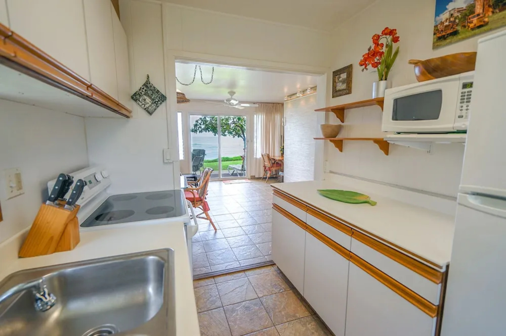 Kapa'a Sands 10 Studio