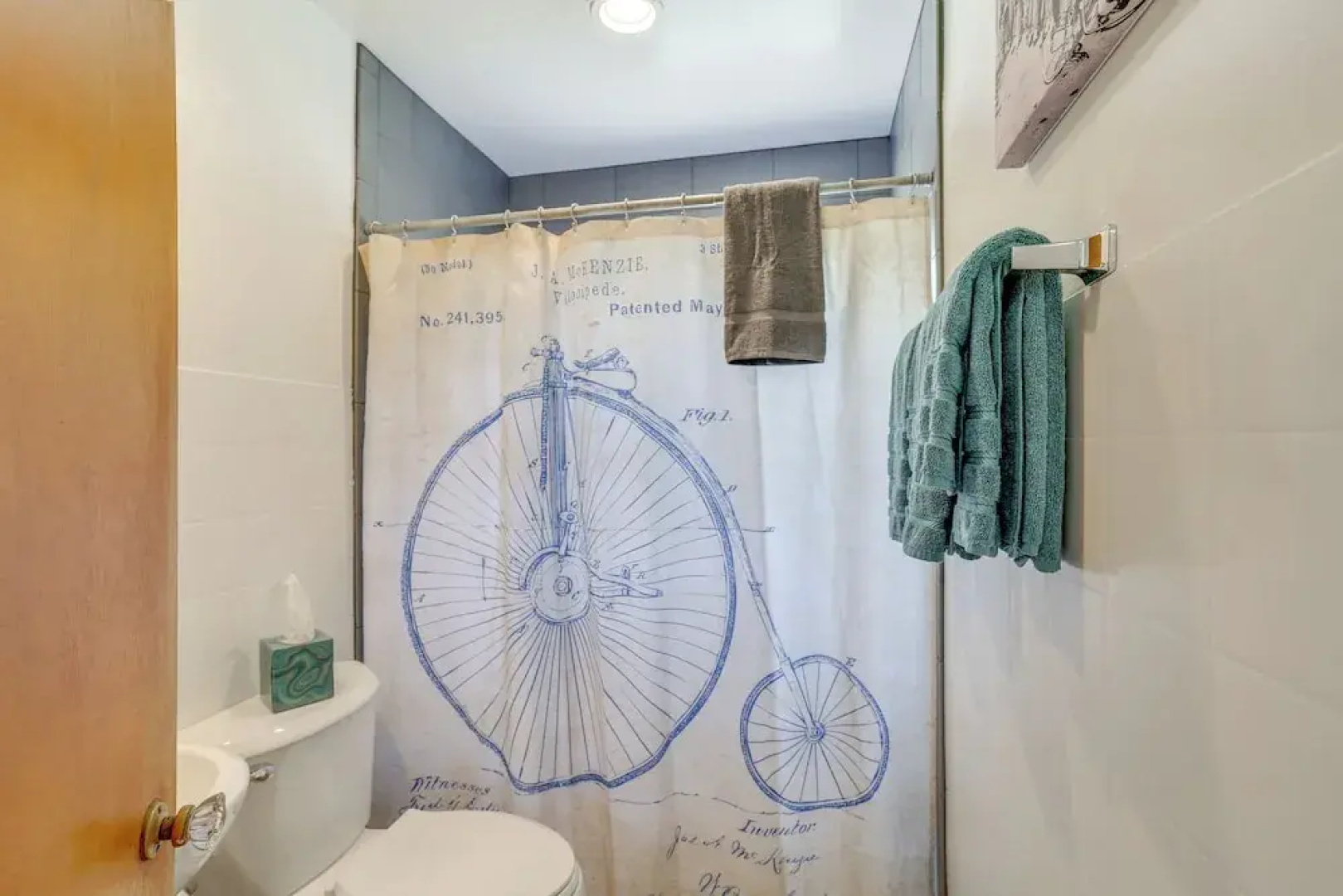 11 Mi to Arcata Bay: Home w/ Garden in Blue Lake!