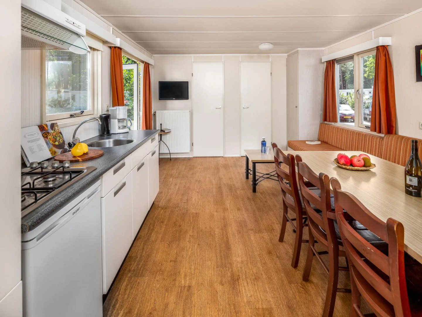 Comfortable chalet with microwave in natural surroundings