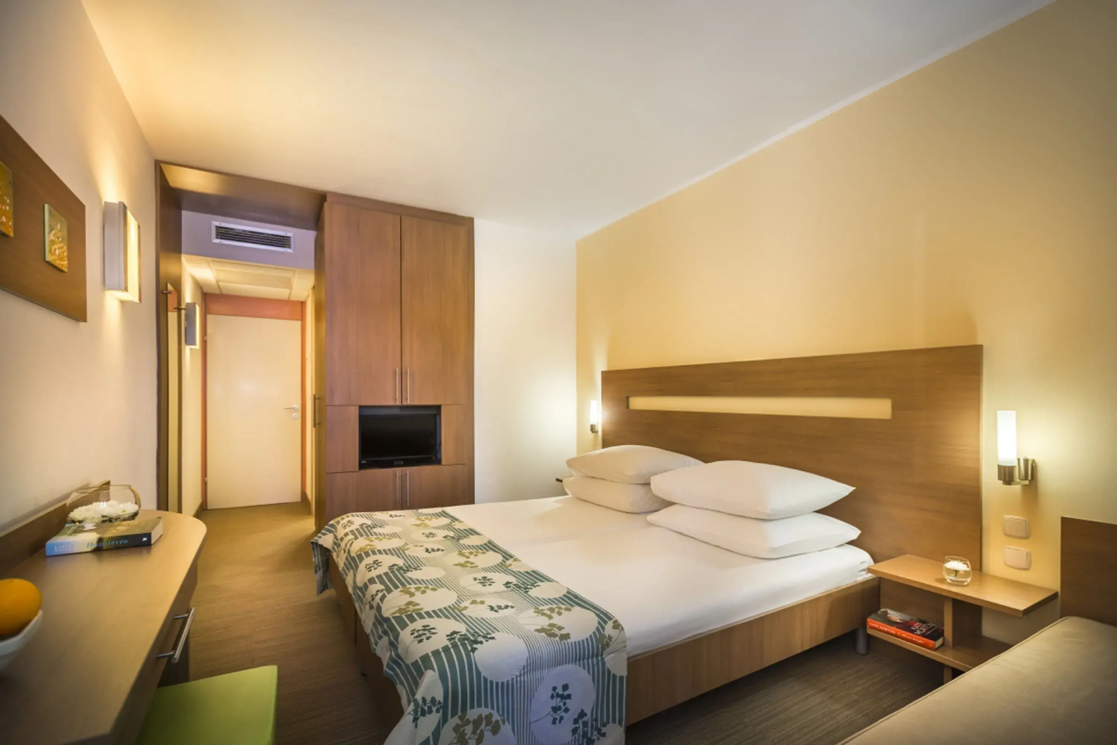 Miramar Hotel