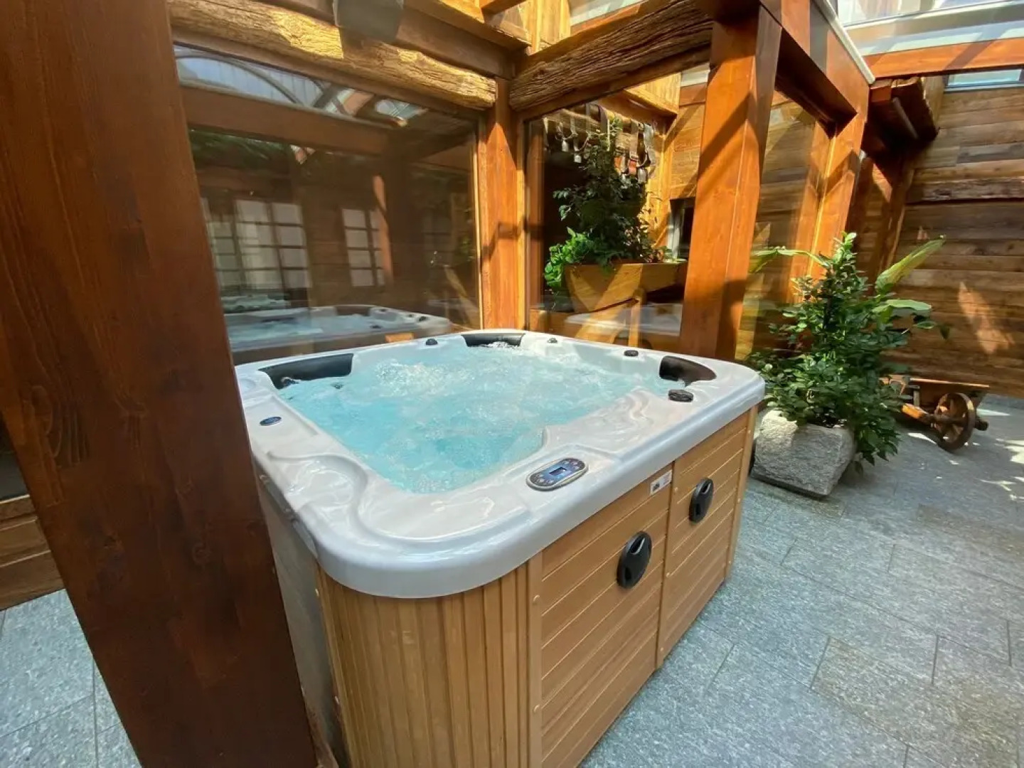 Café Quinson Relais de Charme