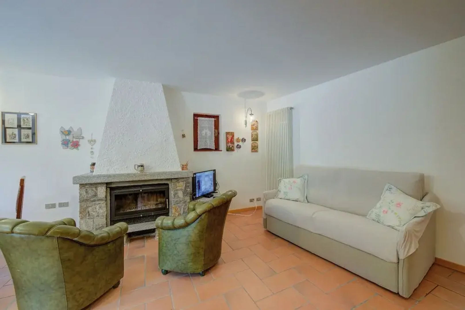 Villa Il Castagno Few Min From Beach