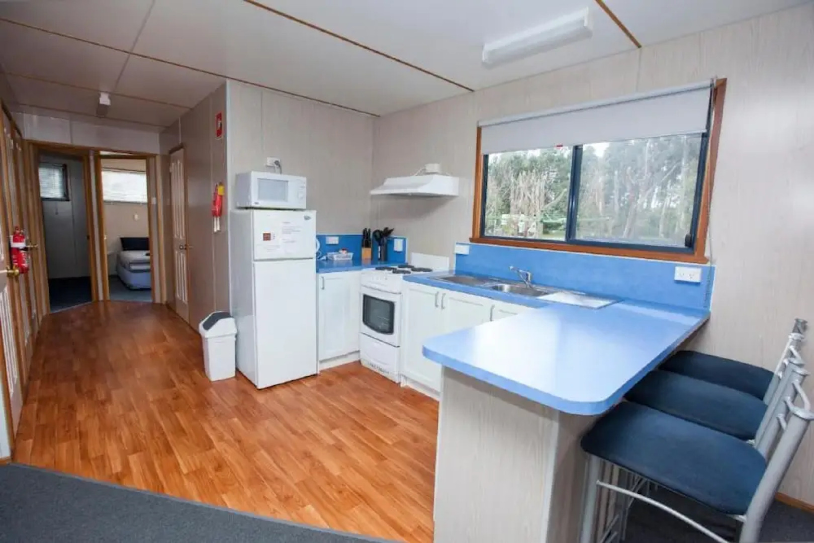 Seven Mile Beach Cabin and Caravan Park