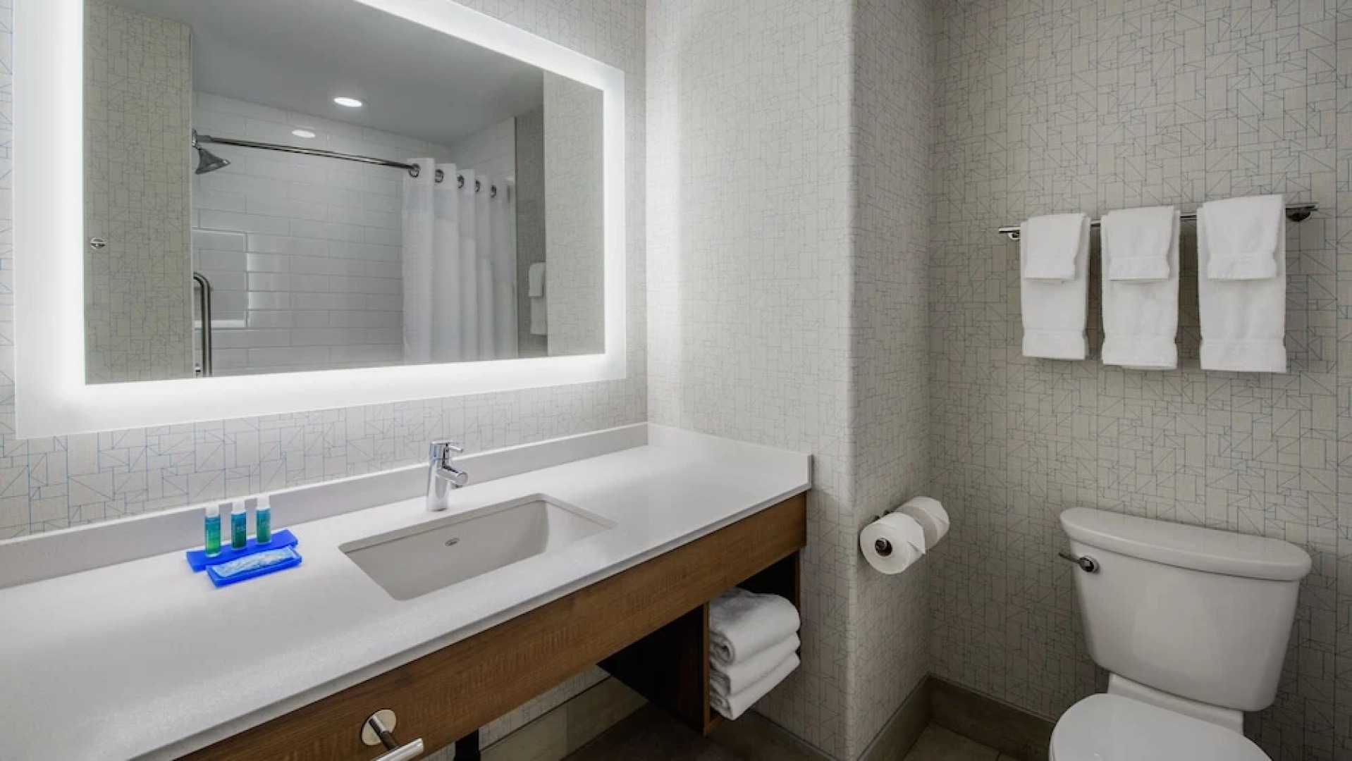 Holiday Inn Express Calgary North