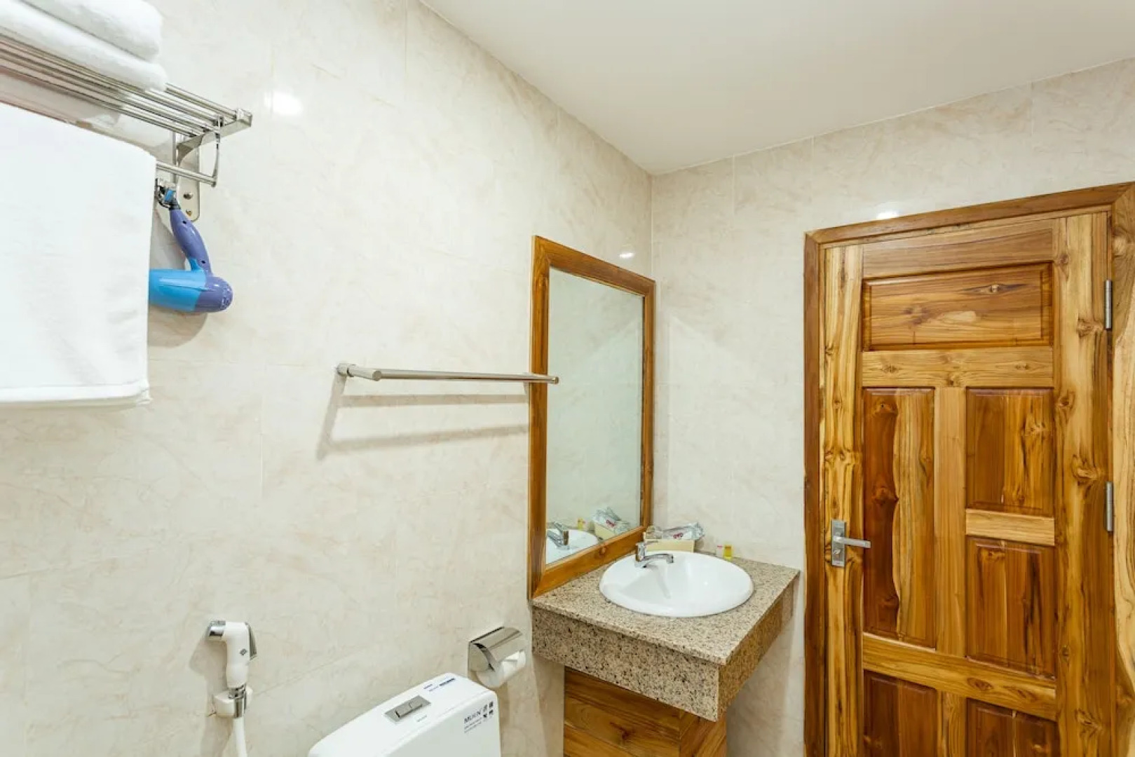 OYO 326 Kim Ngoc Pq Hotel