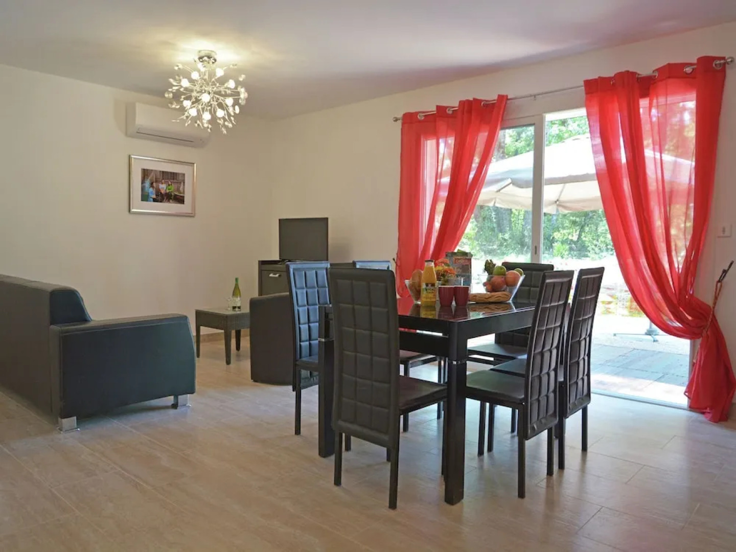 Modern Villa With Swimming Pool in Montauroux France