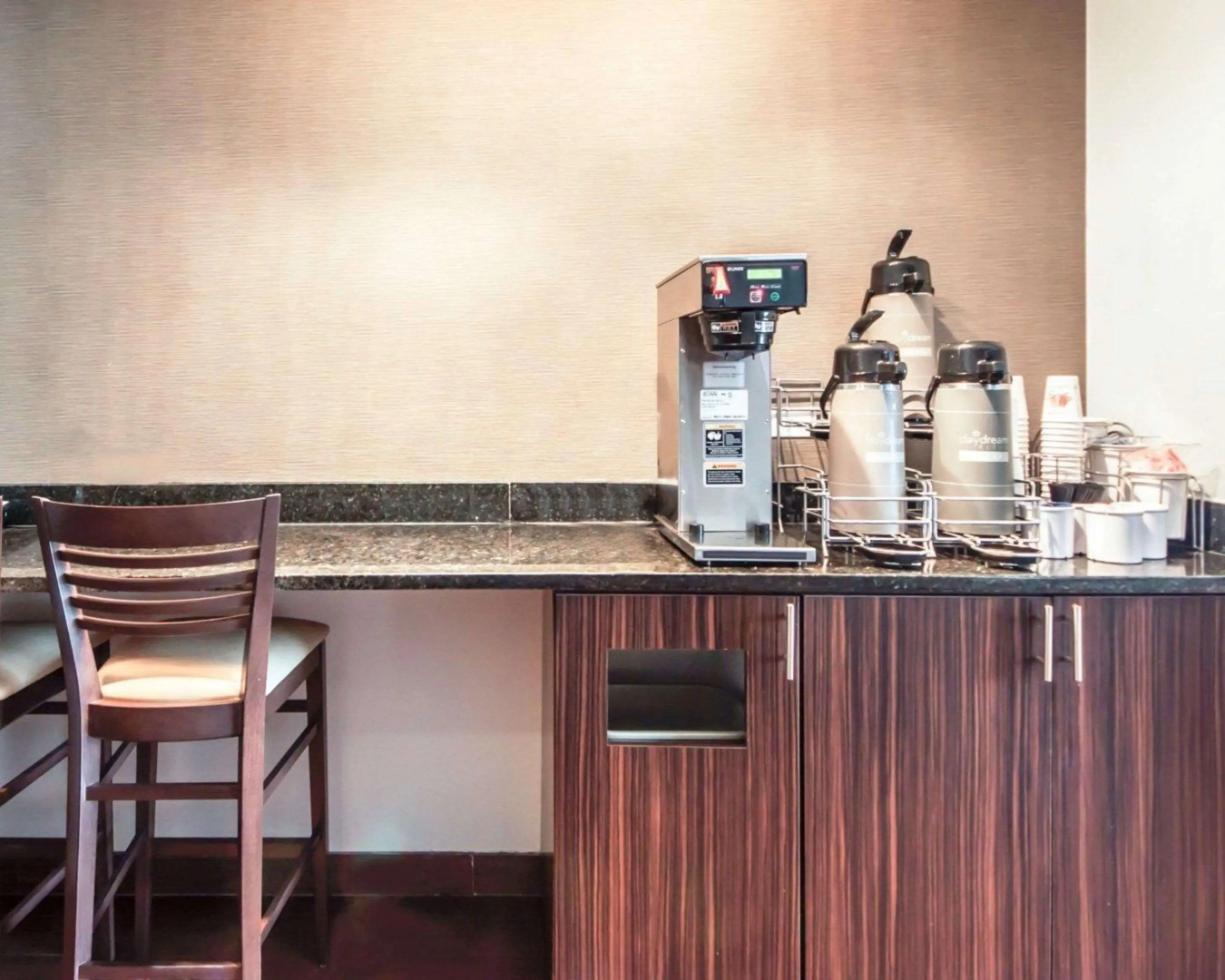 Sleep Inn & Suites Hennessey