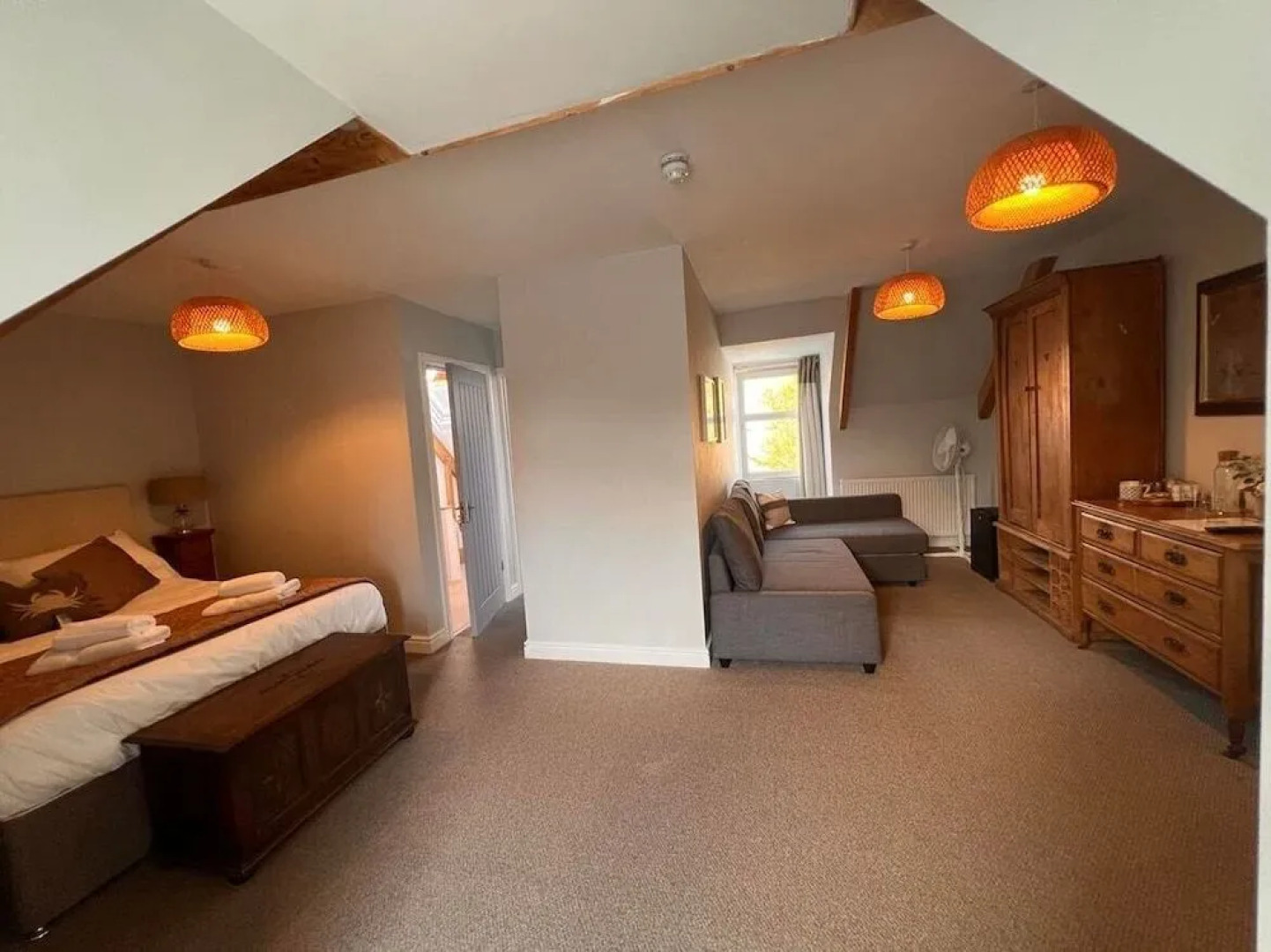 55 Yards Bar and Townhouse