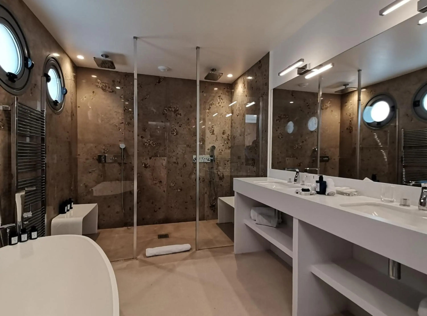 Hôtel Les Roches Blanches