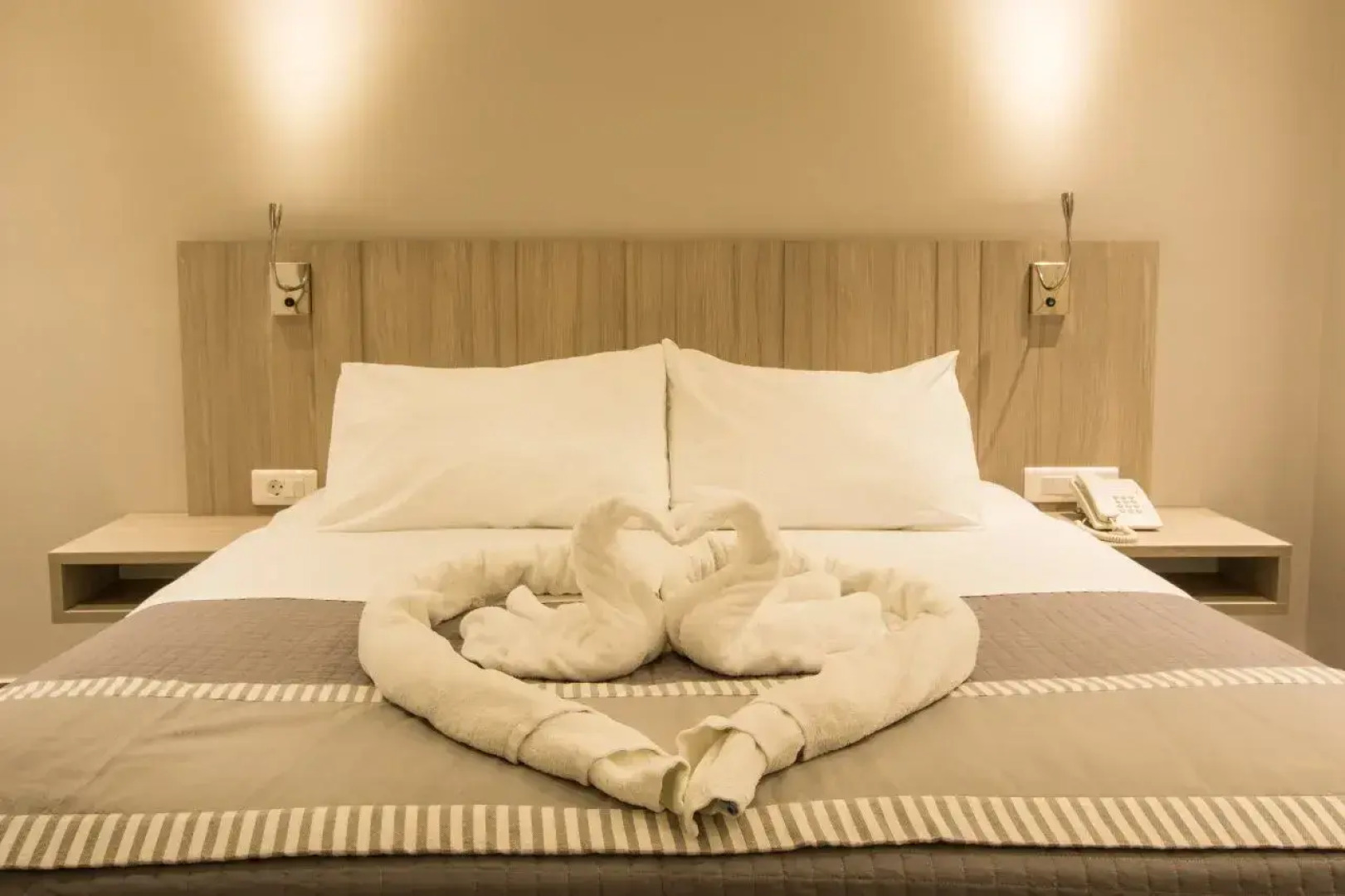 Parasol Luxury Hotel & Suites