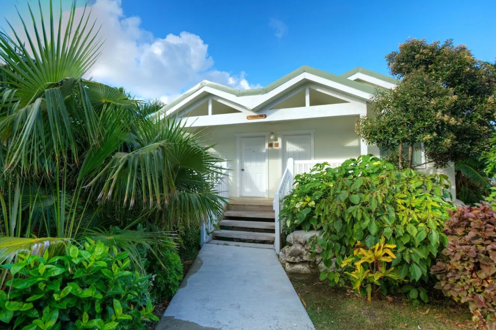 The Verandah Resort & Spa, Long Bay