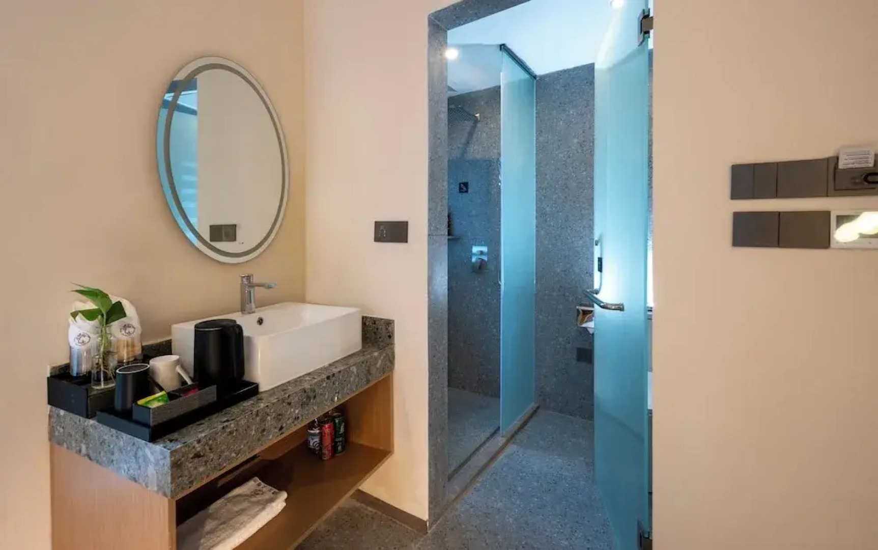 Yulong-Greenery Retreat