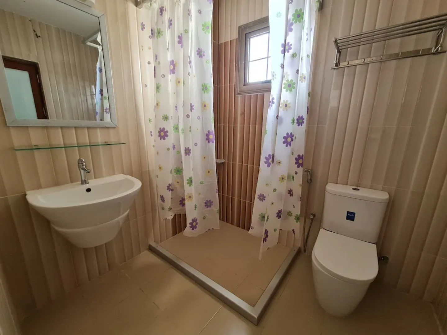 Oasis Seaside by Barok