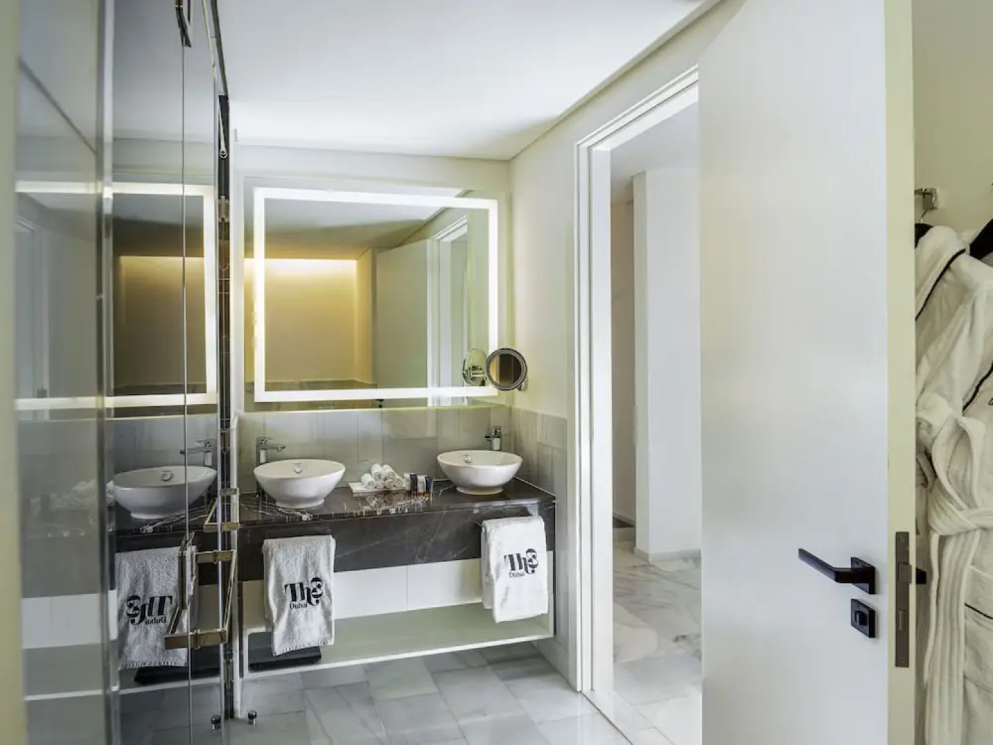 Th8 Palm Dubai Beach Resort, Vignette Collection, by IHG