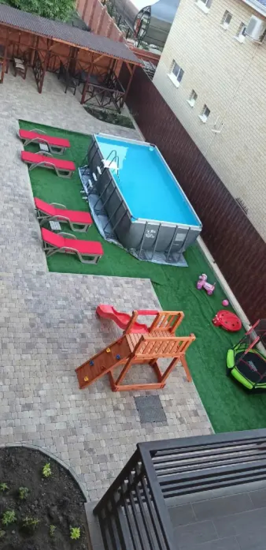 House 9 (Хаус 9)