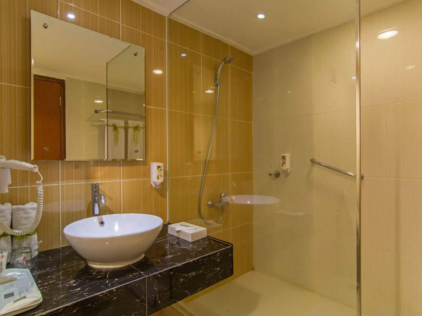 Artotel Gelora Senayan Jakarta