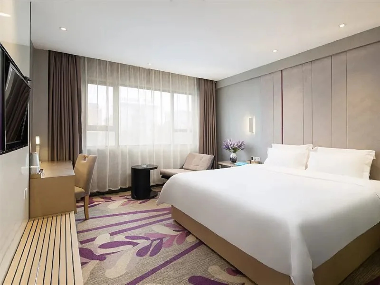 Lavande Hotels Yiyang Railway Station