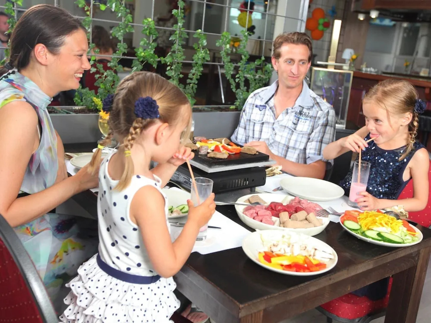 Well-kept Bungalow With Fireplace Near Valkenburg