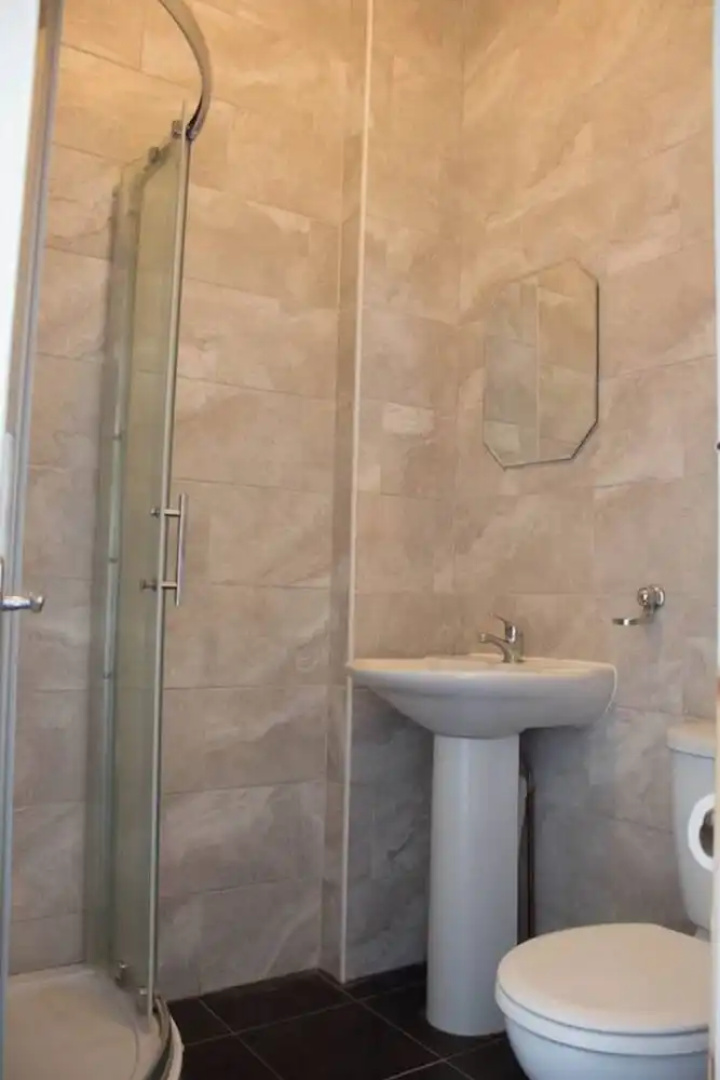 Elegant 2 Bed Georgian Apartment in Herne Bay