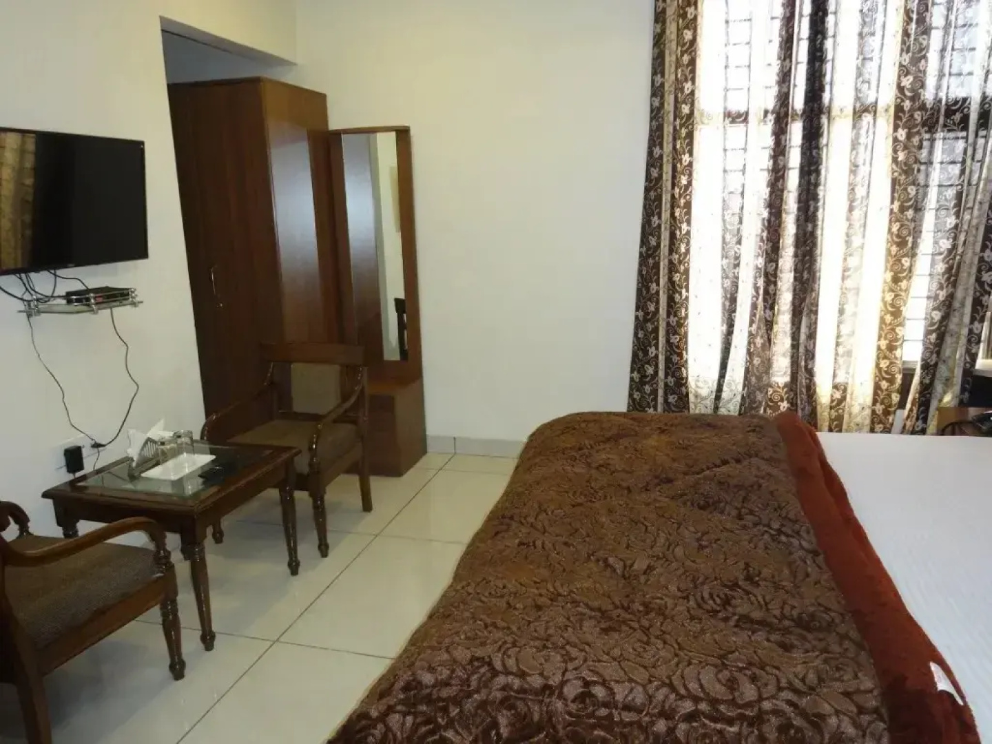 The Shradha Hotel