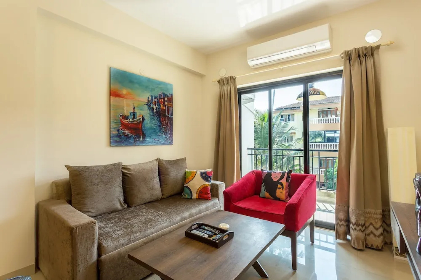 Treebo Trend Zeebo Suites