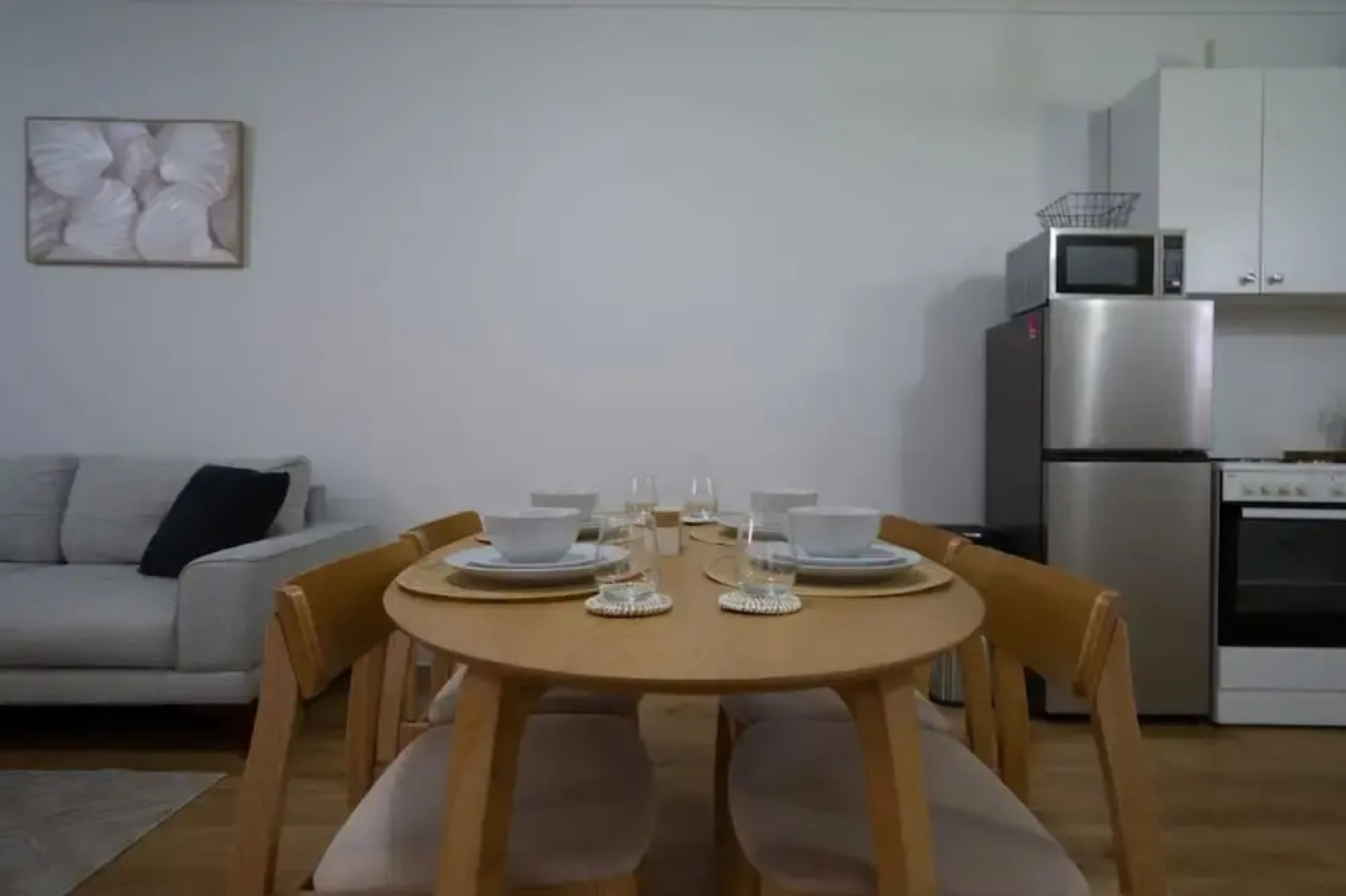 Nightcliff Retreat Stylish 2BR Apt Near Foreshore